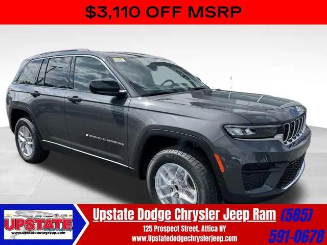 2025 Jeep Grand Cherokee GRAND CHEROKEE LAREDO X 4X4 2025 Jeep Grand Cherokee GRAND CHEROKEE LAREDO X 4X4
