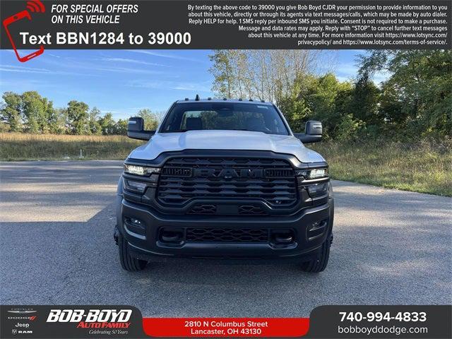 2026 RAM Ram 5500 Chassis Cab RAM 5500 TRADESMAN CHASSIS REGULAR CAB 4X4 84 CA 2026 RAM Ram 5500 Chassis Cab RAM 5500 TRADESMAN CHASSIS REGULAR CAB 4X4 84 CA