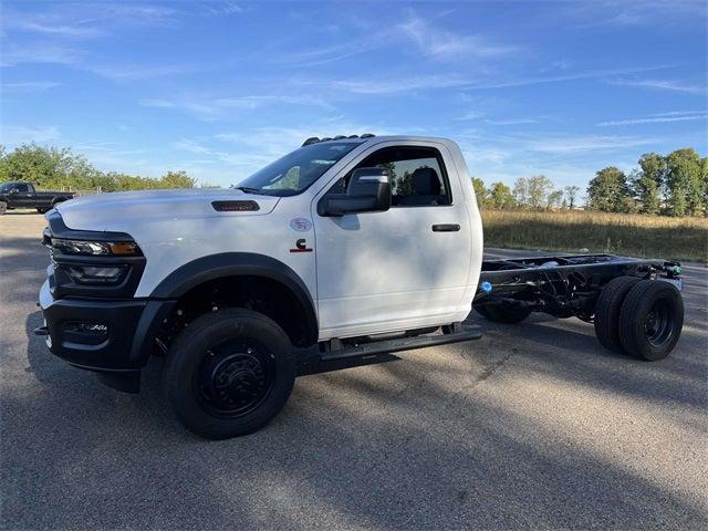 2026 RAM Ram 5500 Chassis Cab RAM 5500 TRADESMAN CHASSIS REGULAR CAB 4X4 84 CA 2026 RAM Ram 5500 Chassis Cab RAM 5500 TRADESMAN CHASSIS REGULAR CAB 4X4 84 CA