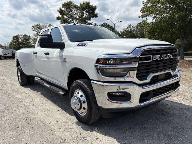 2026 RAM Ram 3500 RAM 3500 TRADESMAN CREW CAB 4X4 8 BOX 2026 RAM Ram 3500 RAM 3500 TRADESMAN CREW CAB 4X4 8 BOX