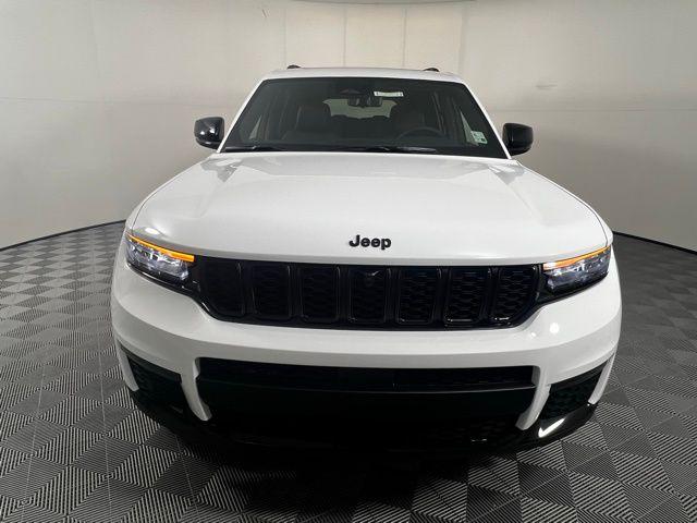 2025 Jeep Grand Cherokee GRAND CHEROKEE L LIMITED 4X2