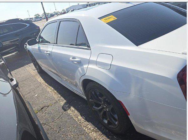 2023 Chrysler 300 300S