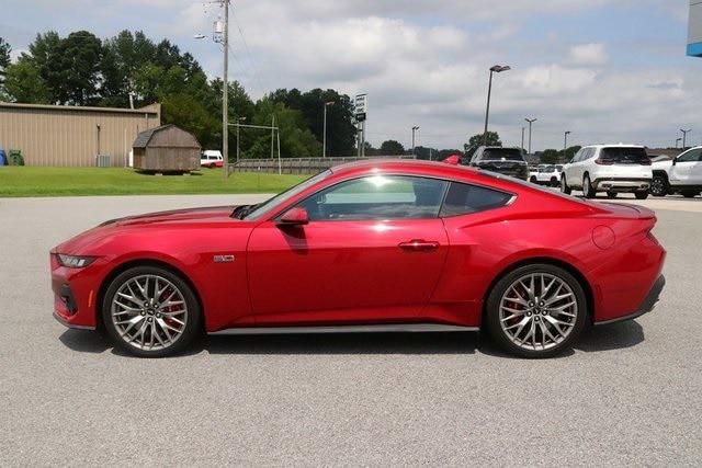 2024 Ford Mustang GT Premium Fastback