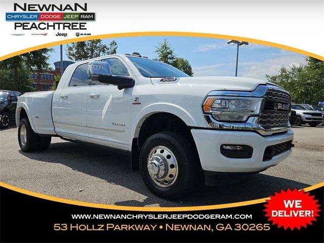 2024 RAM 3500 Limited Mega Cab 4x4 64 Box