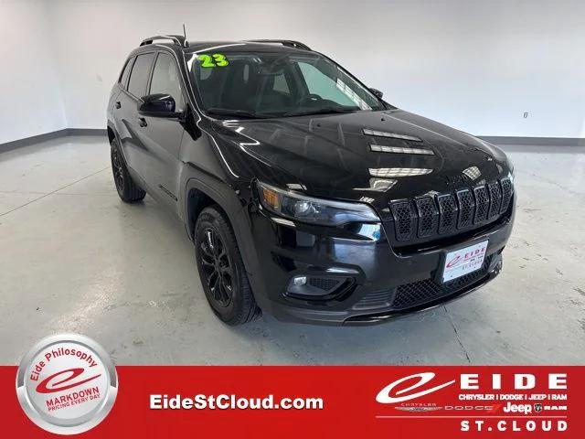 2023 Jeep Cherokee Altitude Lux 4x4