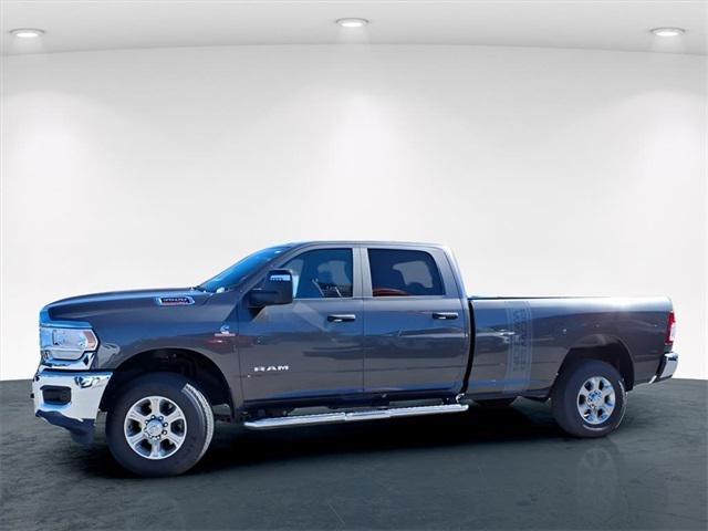 2024 RAM 3500 Big Horn Crew Cab 4x4 8 Box 2024 RAM 3500 Big Horn Crew Cab 4x4 8 Box