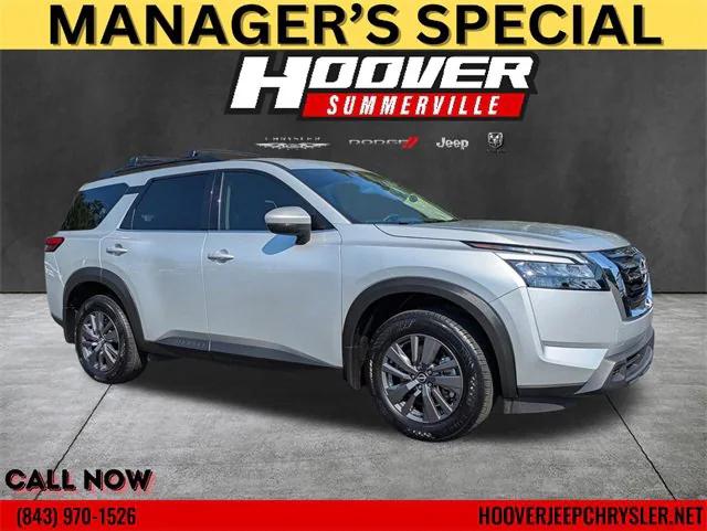 2024 Nissan Pathfinder SV 4WD