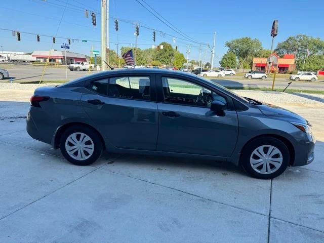 2024 Nissan Versa 1.6 S