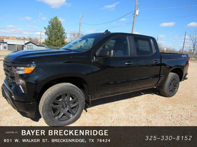 2024 Chevrolet Silverado 1500 4WD Crew Cab Short Bed Custom
