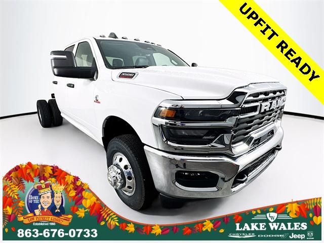 2025 RAM Ram 3500 Chassis Cab RAM 3500 TRADESMAN CREW CAB CHASSIS 4X4 60 CA