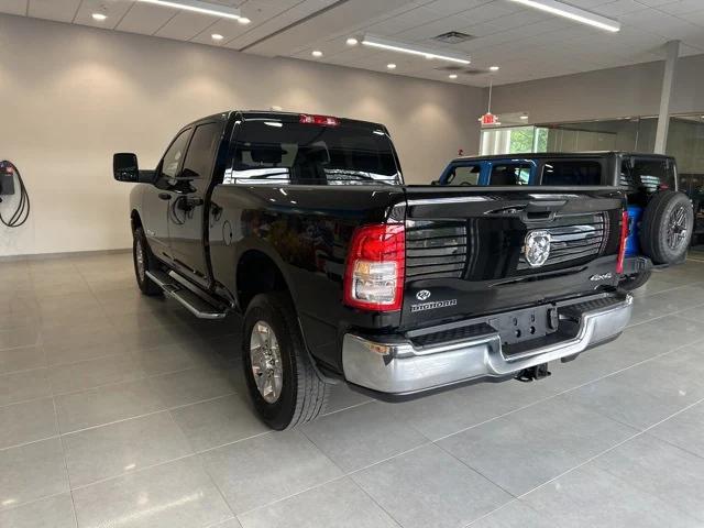 2024 RAM 2500 Big Horn Crew Cab 4x4 64 Box