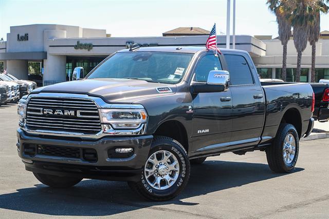 2024 RAM 2500 Laramie Crew Cab 4x4 64 Box