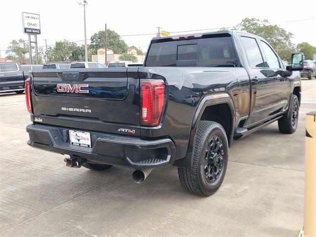2022 GMC Sierra 2500HD 4WD Crew Cab Standard Bed AT4
