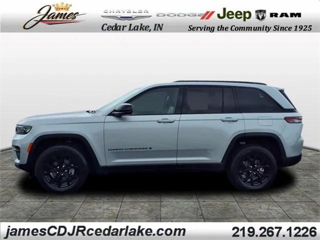 2024 Jeep Grand Cherokee Altitude 4x2