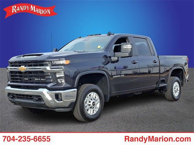2024 Chevrolet Silverado 2500HD 4WD Crew Cab Standard Bed LT