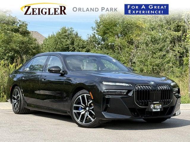 2025 BMW 760i xDrive 2025 BMW 760i xDrive