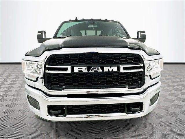 2024 RAM 3500 Tradesman Crew Cab 4x4 8 Box 2024 RAM 3500 Tradesman Crew Cab 4x4 8 Box