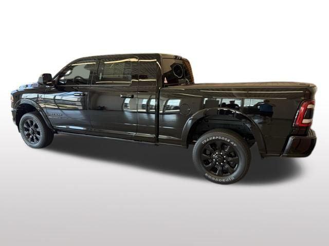 2022 RAM 3500 Limited Mega Cab 4x4 64 Box 2022 RAM 3500 Limited Mega Cab 4x4 64 Box