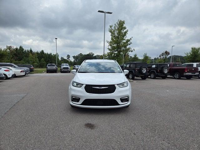 2022 Chrysler Pacifica Hybrid Touring L 2022 Chrysler Pacifica Hybrid Touring L