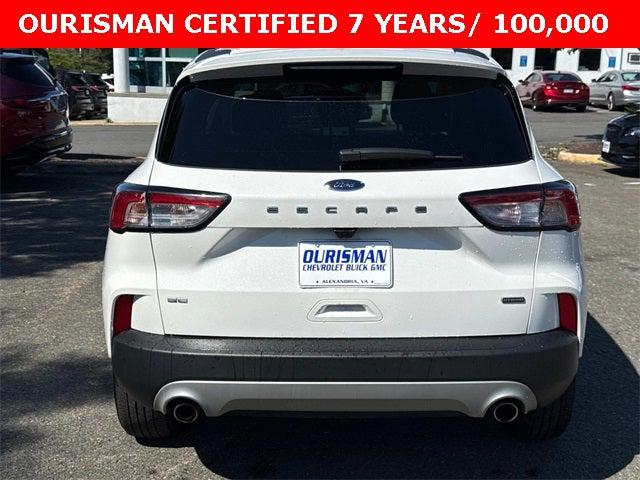 2022 Ford Escape SE Hybrid