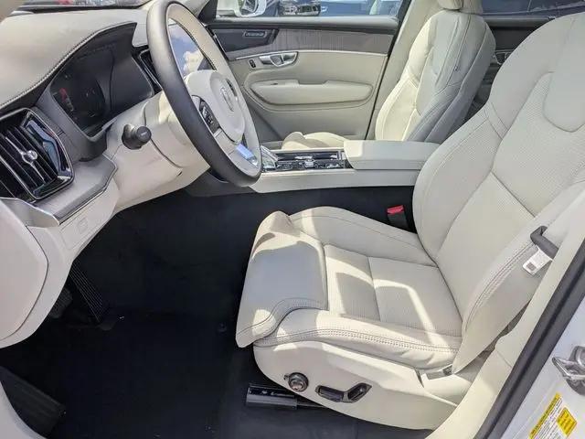 2026 Volvo XC90 Ultra, B6 AWD Gas (mild hybrid), Gasoline, Bright, 7 Seats