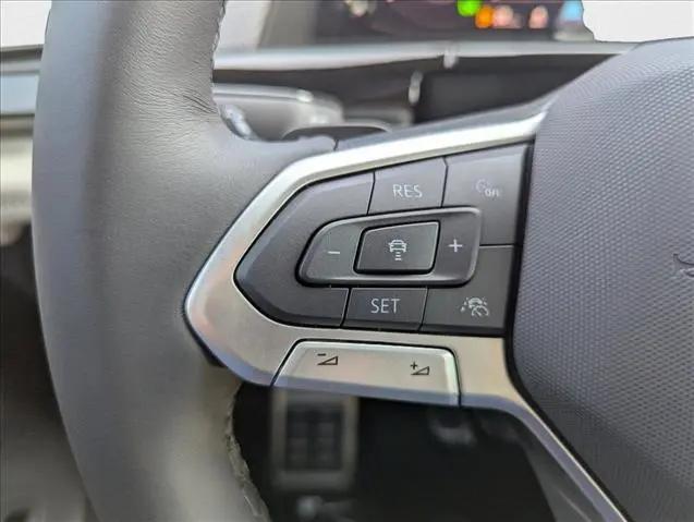 2026 Volkswagen Atlas Cross Sport SEL Premium R-Line