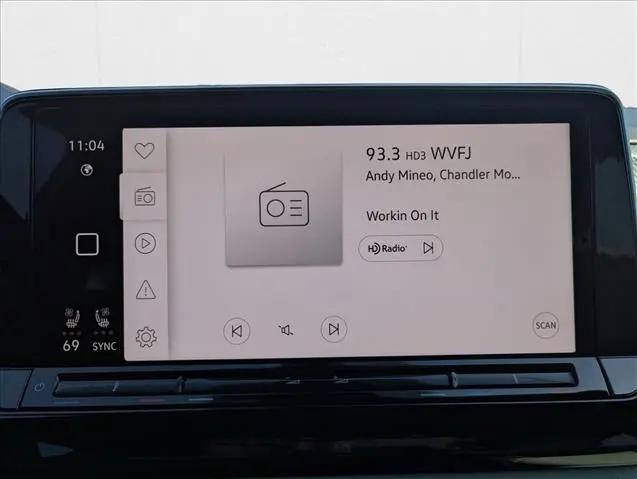 2026 Volkswagen Atlas Cross Sport SEL Premium R-Line
