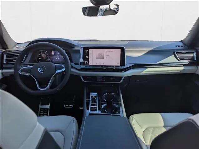 2026 Volkswagen Atlas Cross Sport SEL Premium R-Line