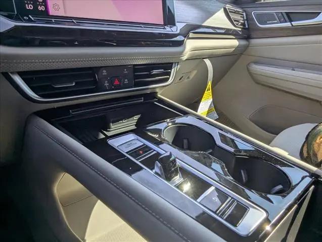 2026 Volkswagen Atlas SEL Premium R-Line