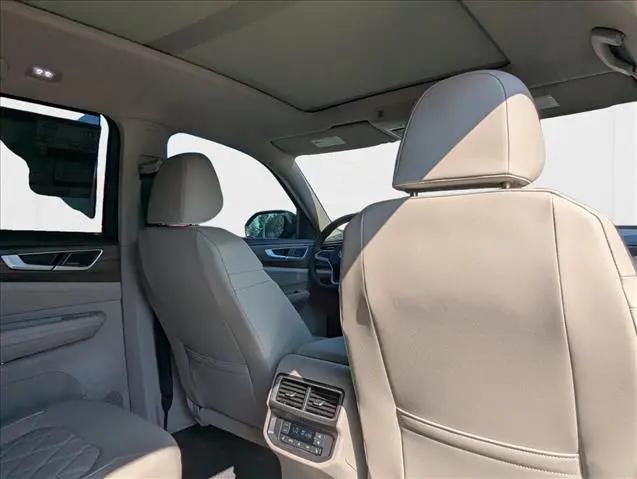 2026 Volkswagen Atlas SEL Premium R-Line
