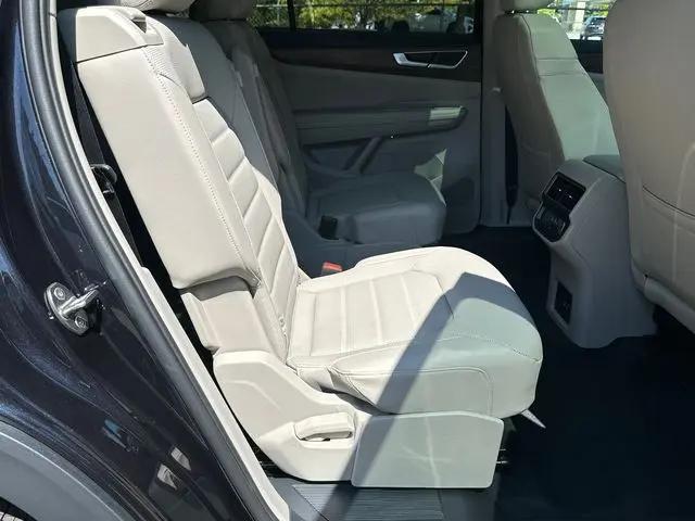 2026 Volkswagen Atlas SEL
