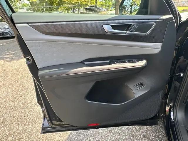 2026 Volkswagen Atlas Peak Edition