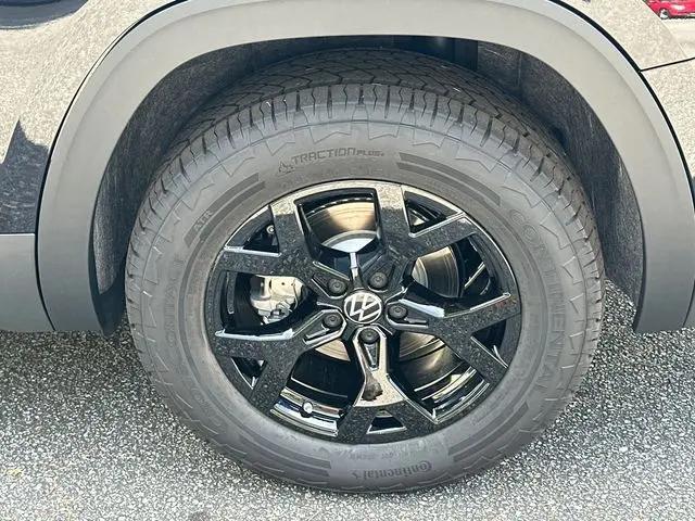 2026 Volkswagen Atlas Peak Edition