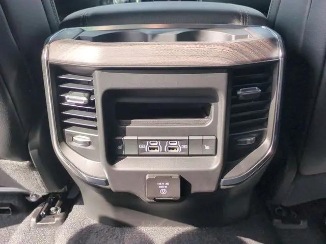 2026 Ram 1500 Laramie Crew Cab 4x4 57 Box