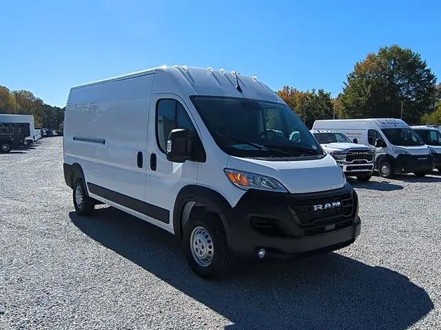 2026 Ram ProMaster Window Van Tradesman