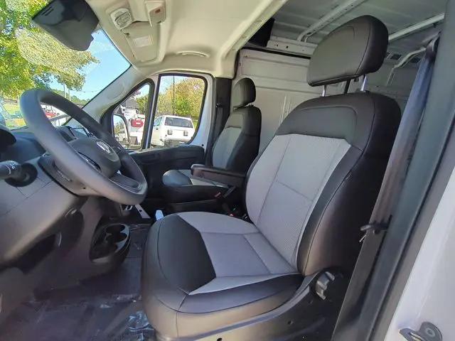 2026 Ram ProMaster Window Van Tradesman