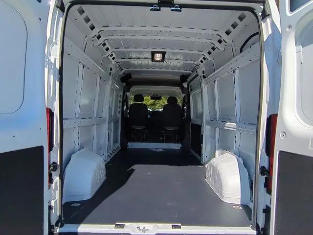 2026 Ram ProMaster Window Van Tradesman
