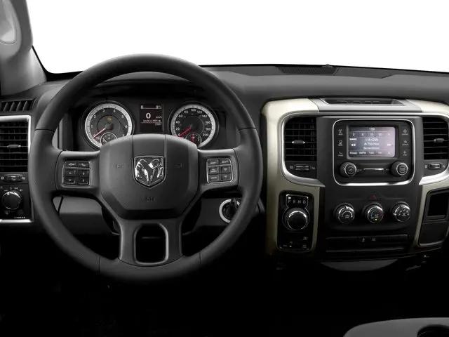 2016 Ram 1500 SLT