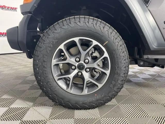 2025 Jeep Wrangler 4-Door Summit 4x4