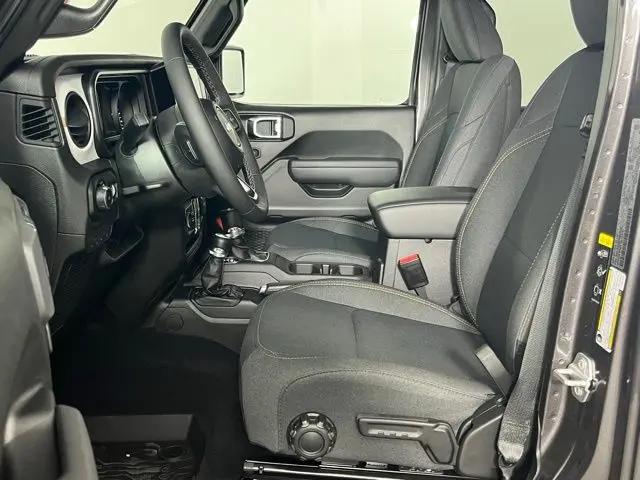 2025 Jeep Wrangler 4-Door Summit 4x4
