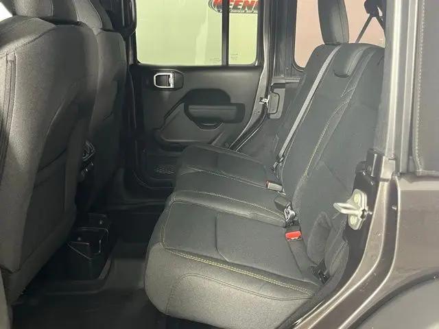 2025 Jeep Wrangler 4-Door Summit 4x4