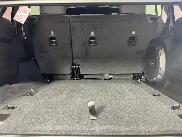 2025 Jeep Wrangler 4-Door Summit 4x4