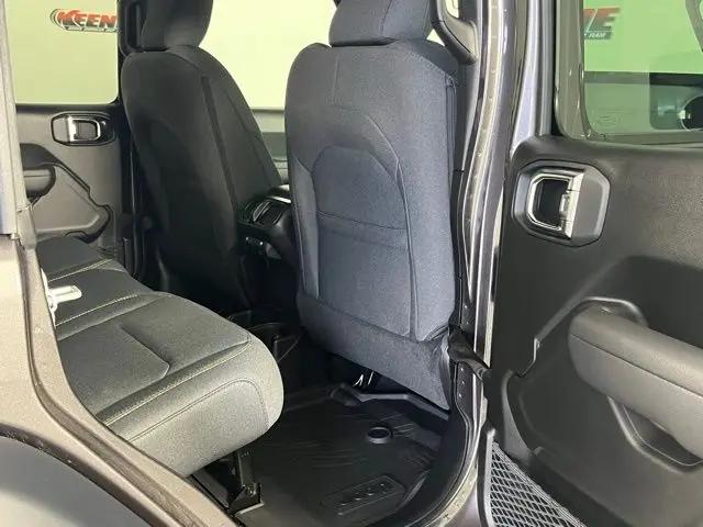 2025 Jeep Wrangler 4-Door Summit 4x4