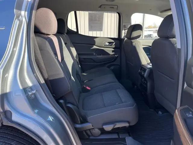 2023 GMC Acadia AWD SLE