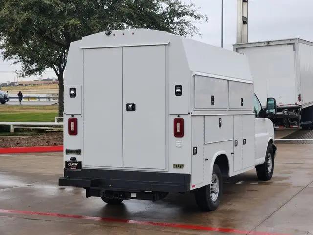 2024 Chevrolet Express Cutaway Work Van