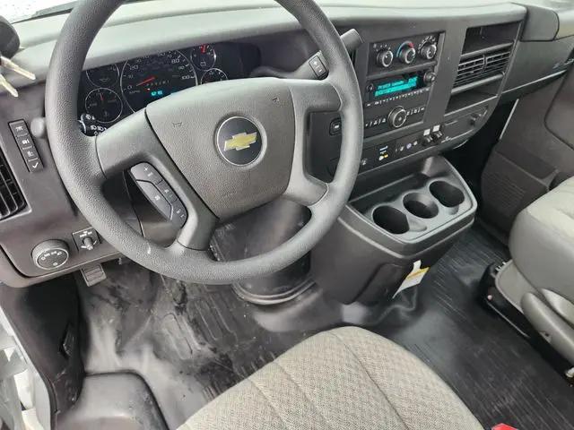2024 Chevrolet Express Cutaway Work Van