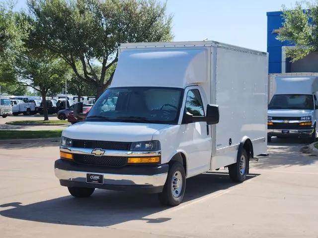 2025 Chevrolet Express Cutaway Work Van