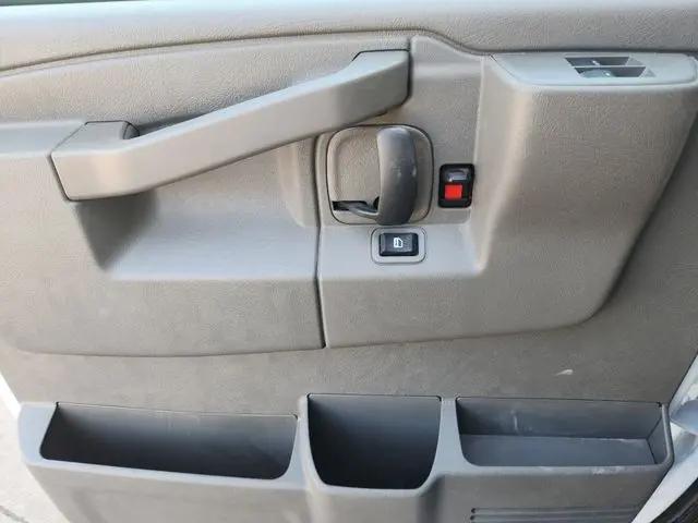 2025 Chevrolet Express Cutaway Work Van