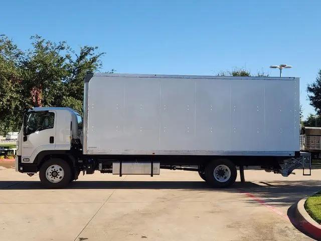 2024 Chevrolet LC 500 7500 XD LCF Diesel