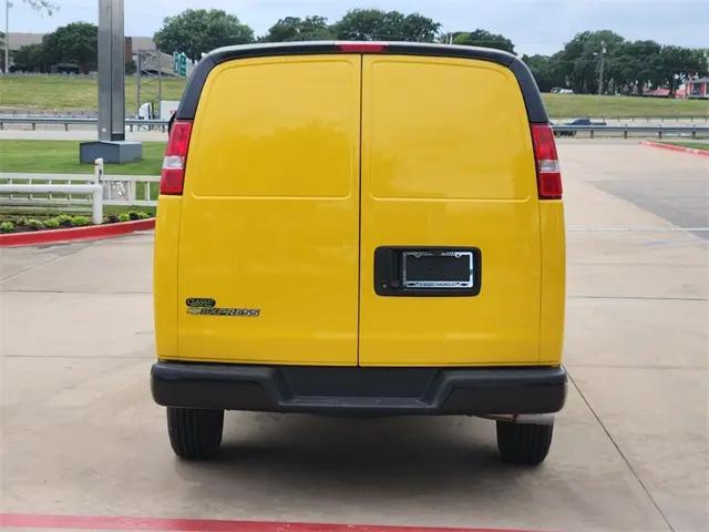 2025 Chevrolet Express Cargo Van RWD 2500 Regular Wheelbase WT